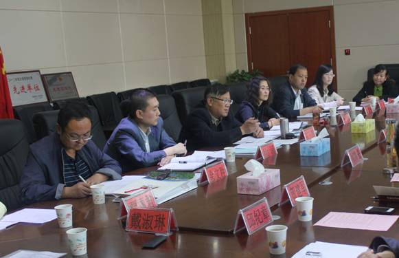 協(xié)調(diào)對(duì)接，有序推進(jìn)保稅物流中心項(xiàng)目建設(shè)